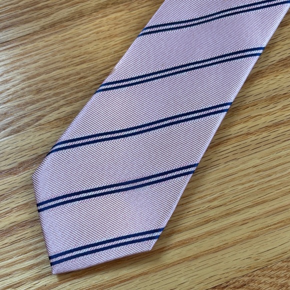 Banana Republic Pink and Navy Striped Tie - Picture 1 of 1